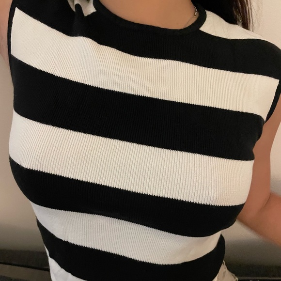 Ralph Lauren Striped Sweater Vest - Picture 2 of 4